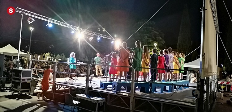 Coro Arcobaleno in concerto