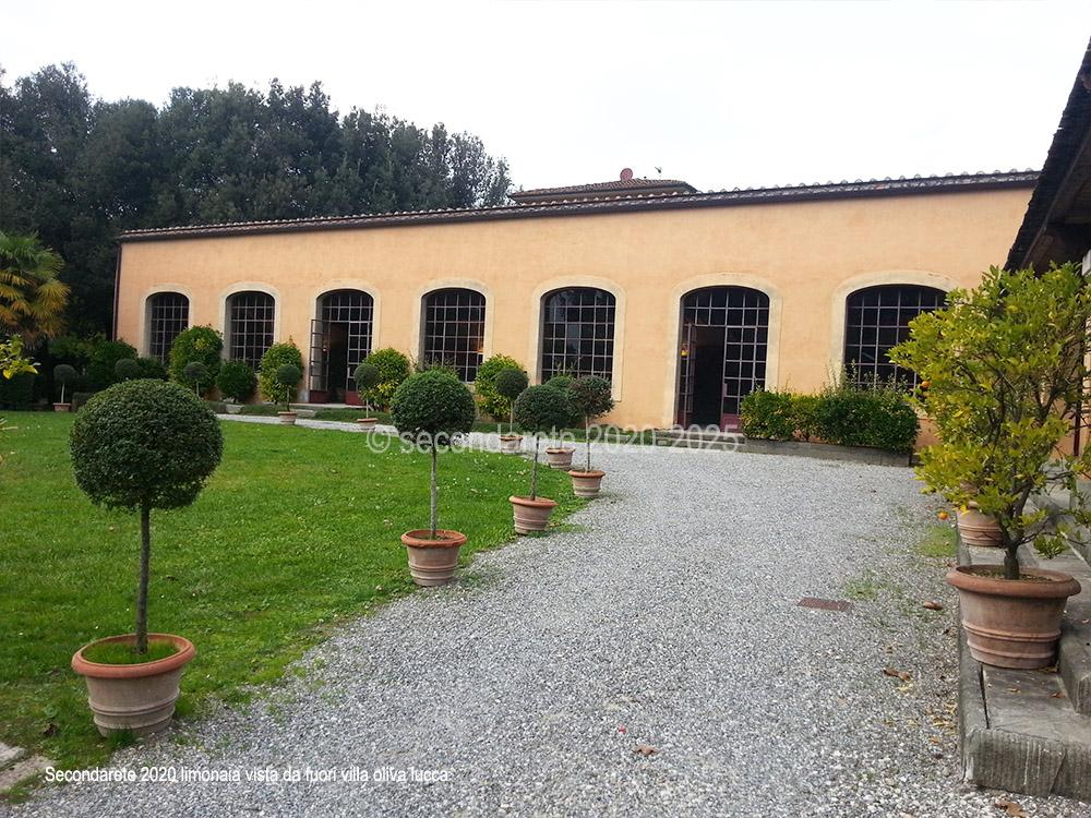 Esterno della limonaia di villa Bonvisi Oliva  Lucca